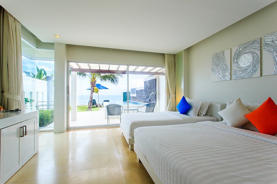 Ocean Pool Villa